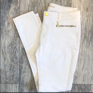 NWOT Michael Kors white Izzy skinny jeans